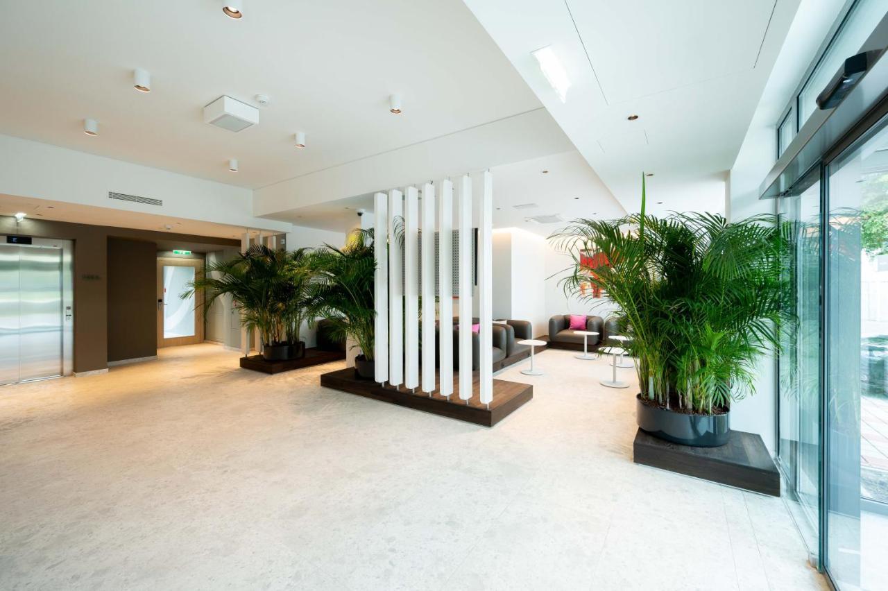 Hotel Le Parc ウィーナー・ノイシュタット エクステリア 写真