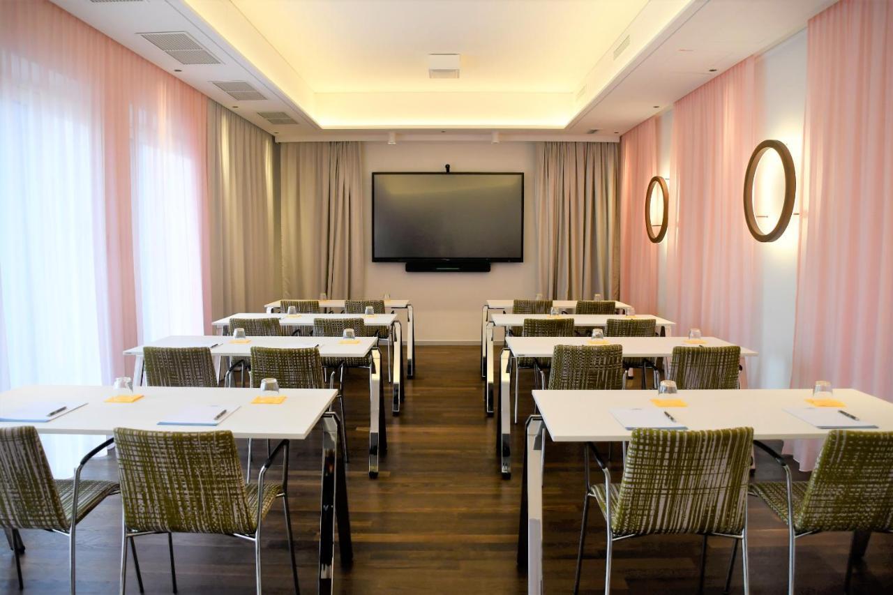Hotel Le Parc ウィーナー・ノイシュタット エクステリア 写真